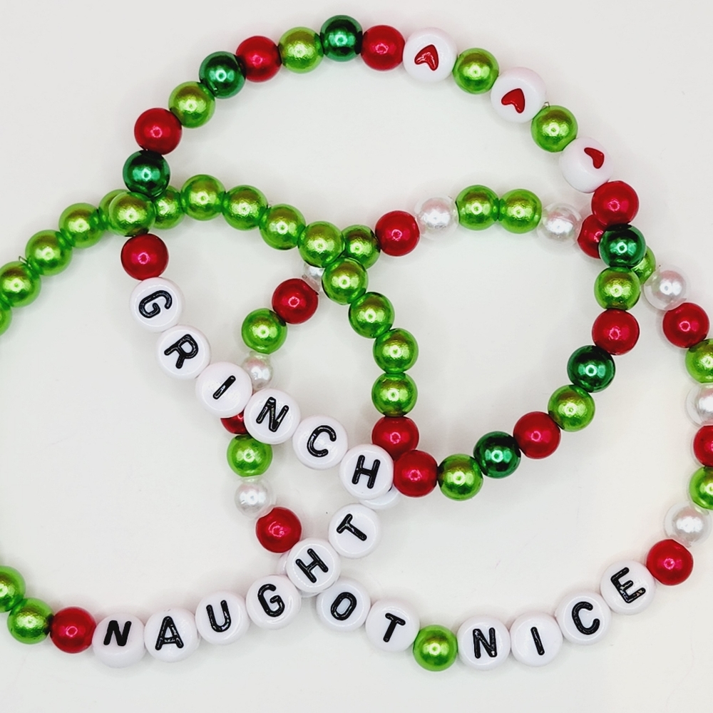 🆕️🎁 3pc Grinchmas Bracelets